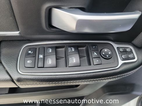 Used 2024 RAM 2500 Big Horn image 16