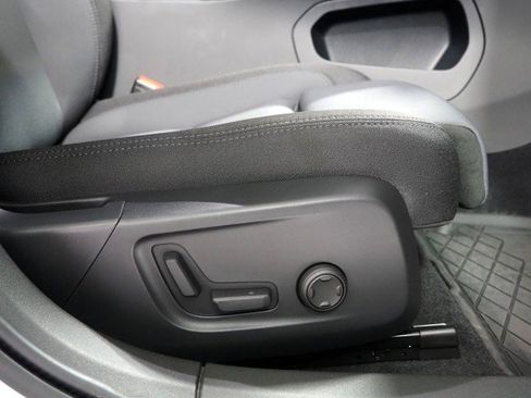 Used 2022 Polestar Polestar 2 w/ Pilot Package w/ Plus Package image 60