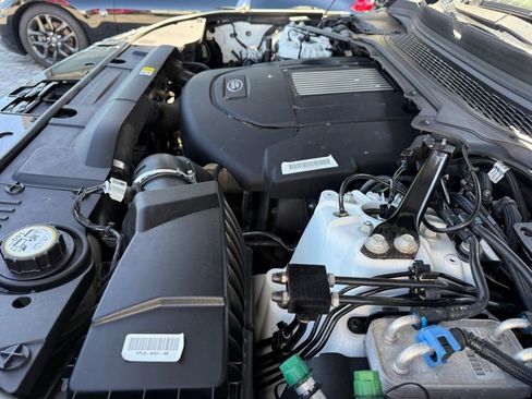 Used 2016 Land Rover Range Rover image 40