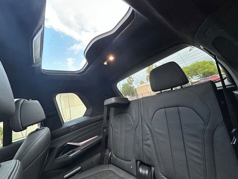 Used 2020 BMW X7 xDrive40i w/ Premium Package AWD/4WD image 55