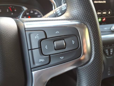 Used 2024 Chevrolet Blazer LT w/ Convenience Package FWD image 15