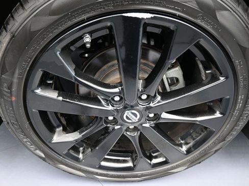 Used 2018 Nissan Altima 2.5 SR w/ SR Midnight Edition image 42