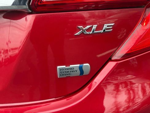 Used 2014 Toyota Camry XLE image 54