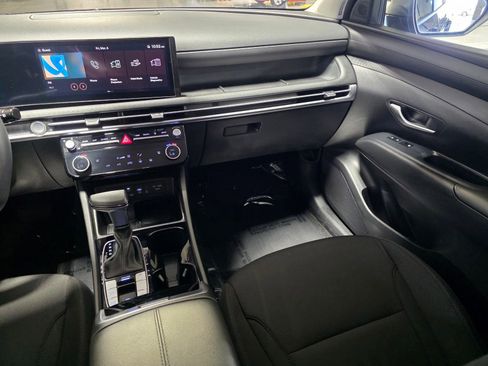 Certified 2025 Hyundai Tucson SEL image 17