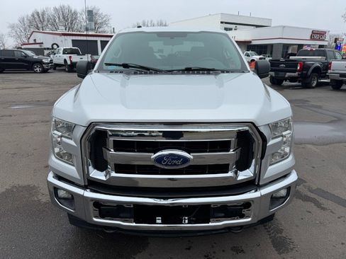 Used 2017 Ford F150 XLT w/ Trailer Tow Package image 8