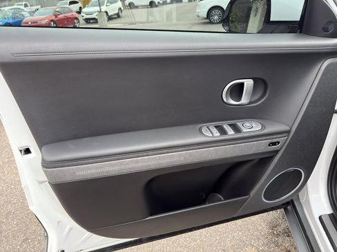 Used 2023 Hyundai Ioniq 5 Limited image 10