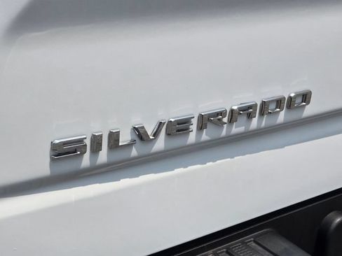 Used 2020 Chevrolet Silverado 1500 LT RWD image 15