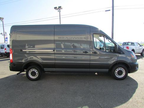 Used 2023 Ford Transit 150 Medium Roof image 5