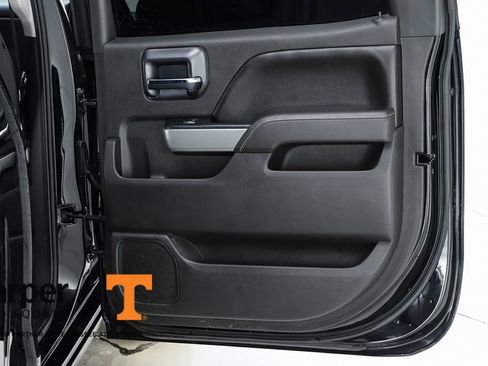 Used 2017 Chevrolet Silverado 1500 LT w/ All Star Edition AWD/4WD image 29