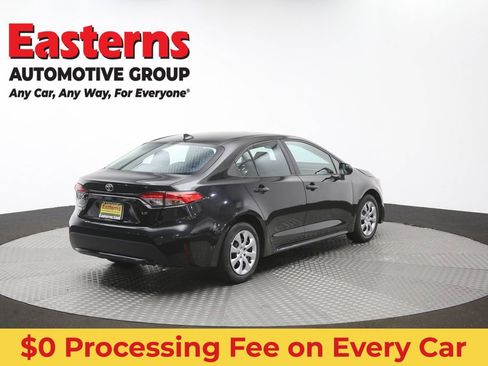 Used 2022 Toyota Corolla LE FWD image 39