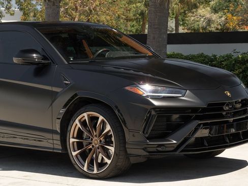 Used 2023 Lamborghini Urus S AWD/4WD image 14
