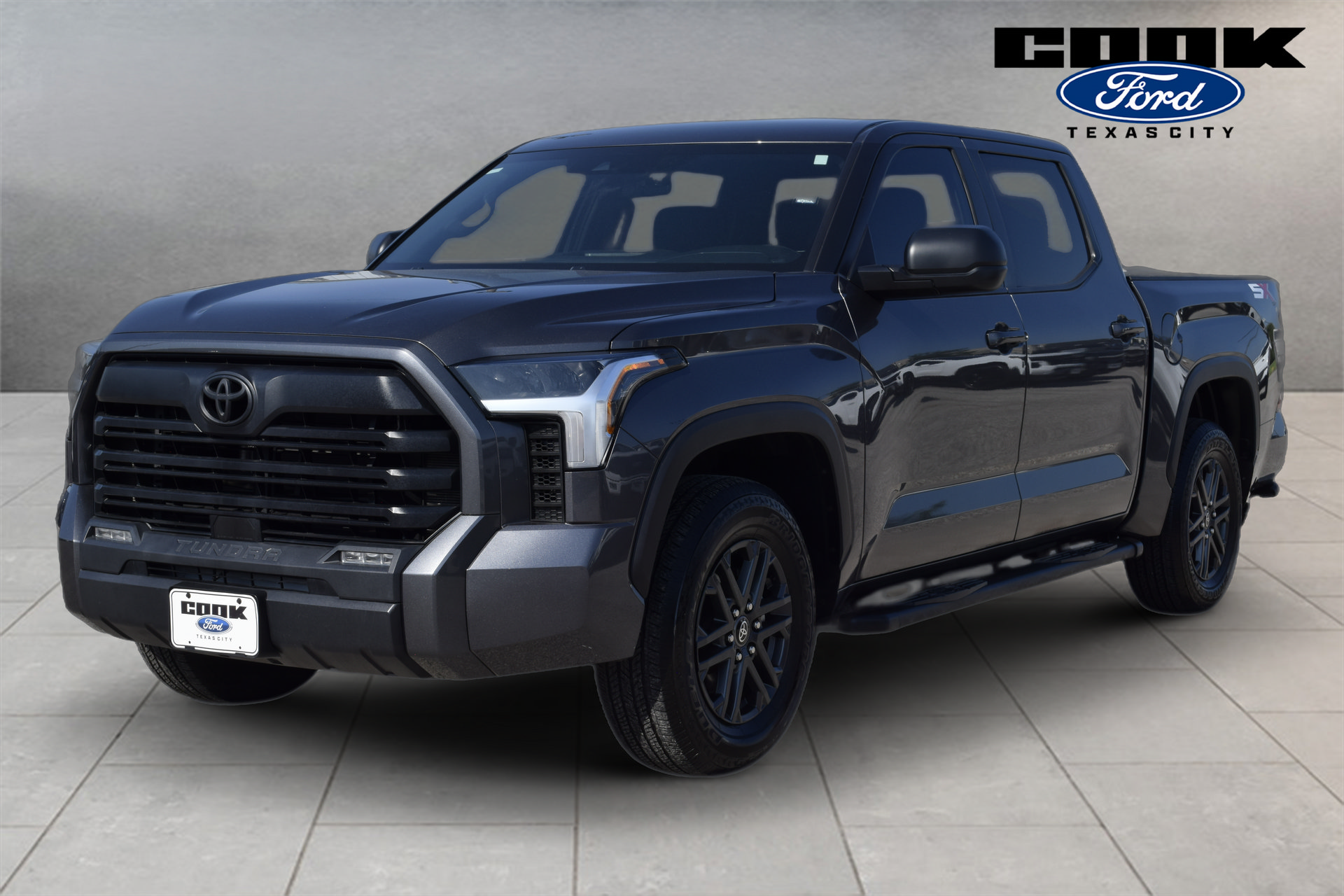 Used 2025 Toyota Tundra SR5 w/ SX Package RWD image 1