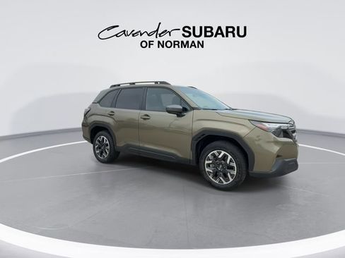 Used 2026 Subaru Forester Premium image 2