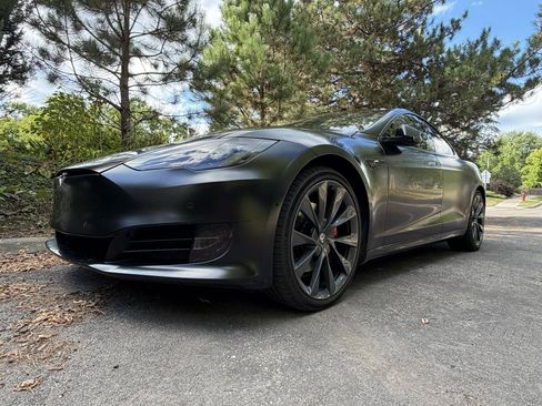 Used 2018 Tesla Model S P100D AWD/4WD image 3