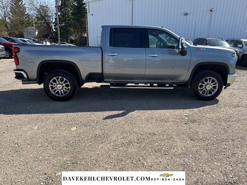 Used 2025 Chevrolet Silverado 2500 LTZ w/ LTZ Premium Package AWD/4WD image 6