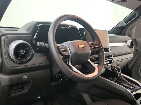 Used 2024 Chevrolet Colorado LT w/ LT Convenience Package image 22