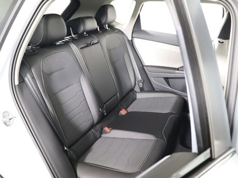 Used 2025 Volkswagen Taos SE image 48