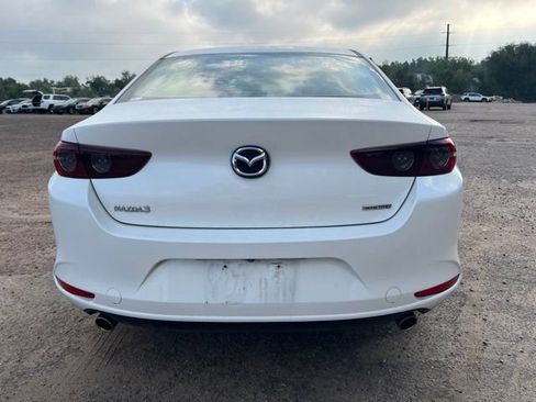 Used 2019 MAZDA MAZDA3 Sedan FWD image 5