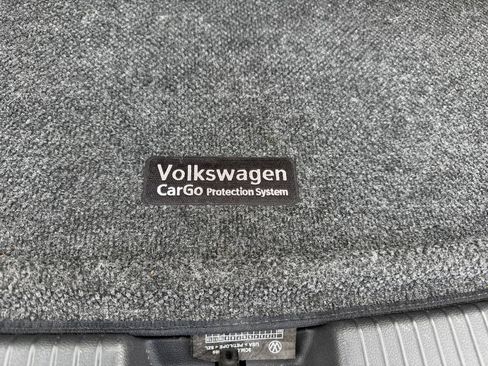 Certified 2023 Volkswagen Atlas Cross Sport SE w/ Black Wheel Package AWD/4WD image 28