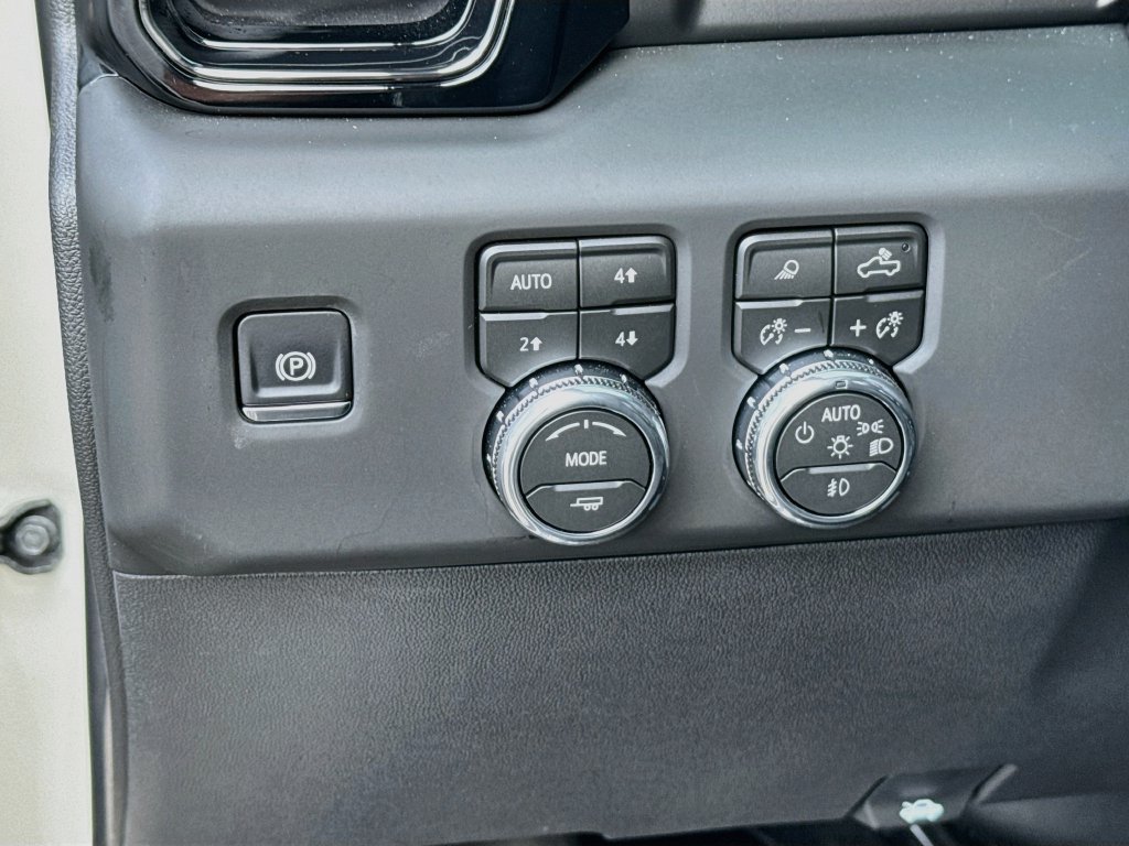Used 2026 GMC Sierra 1500 AT4X AWD/4WD image 10