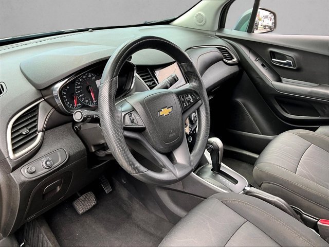 Used 2018 Chevrolet Trax LT FWD image 14