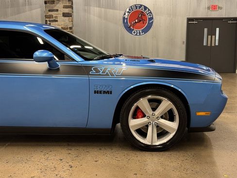 Used 2009 Dodge Challenger SRT8 w/ Spring Special Group image 18
