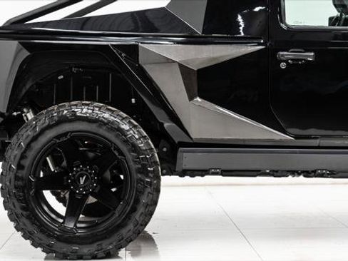 Used 2025 Jeep Wrangler Unlimited Sport image 27