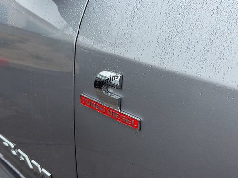 Used 2024 RAM 3500 Laramie AWD/4WD image 7