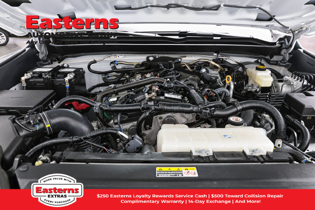 Used 2025 Toyota Tacoma SR RWD image 8