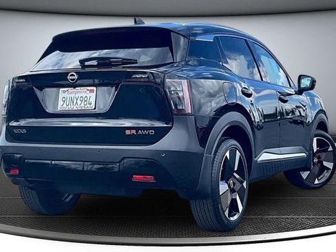 Certified 2025 Nissan Kicks SR AWD/4WD image 6