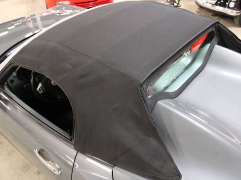 Used 2009 Saturn Sky Red Line RWD image 19