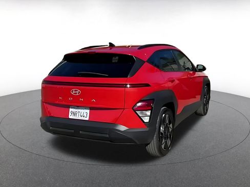 Used 2025 Hyundai Kona SEL image 11
