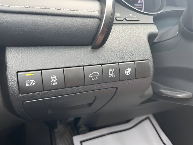 Used 2024 Toyota Camry SE FWD image 14