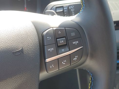 New 2025 Ford Maverick Lobo image 15