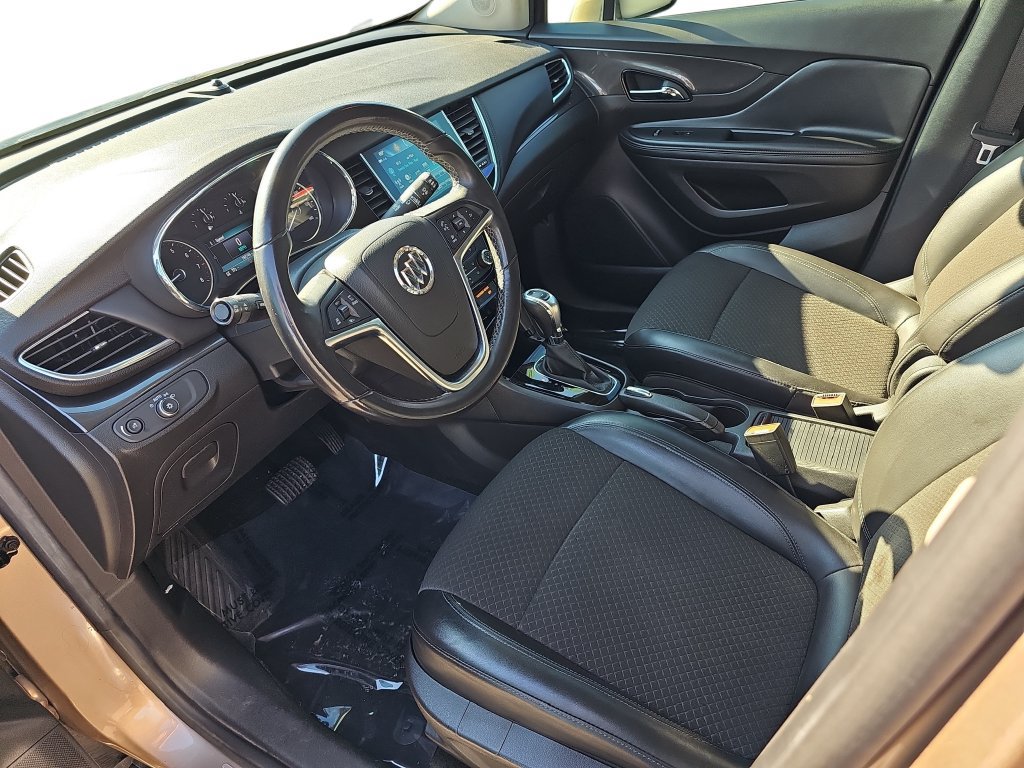 Used 2019 Buick Encore Preferred w/ LPO, Active Package FWD image 17