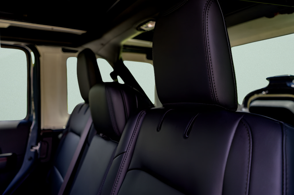 New 2026 Jeep Wrangler Unlimited Rubicon 392 w/ Quick Order Package 27X Moab AWD/4WD image 28