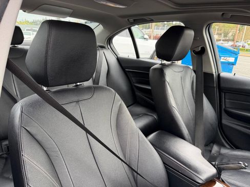 Used 2014 BMW 328i Sedan RWD image 18