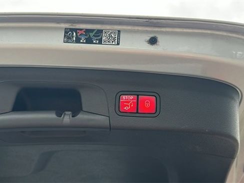 Certified 2024 Mercedes-Benz GLE 53 AMG 4MATIC image 37