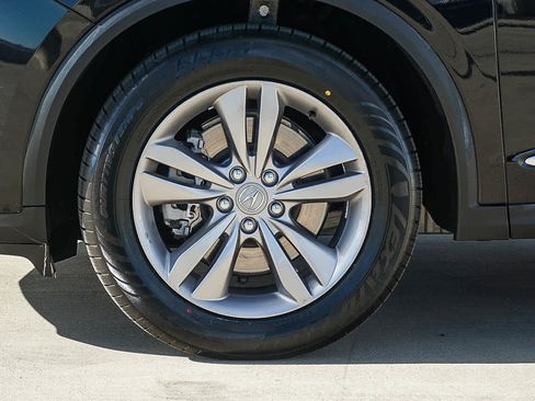 Used 2023 Acura MDX SH-AWD image 9