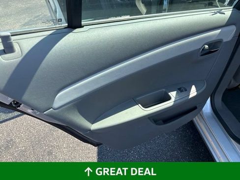 Used 2010 Chevrolet Malibu LS FWD image 16