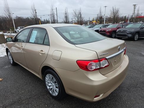 Used 2012 Toyota Corolla LE image 4