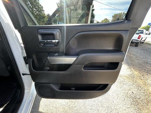 Used 2019 Chevrolet Silverado 2500 LT AWD/4WD image 24