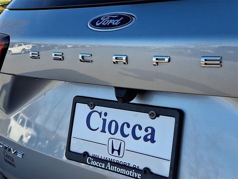 Used 2023 Ford Escape Active image 29