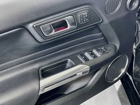 Used 2019 Ford Mustang GT Premium w/ Equipment Group 401A RWD image 18