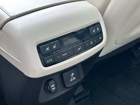 Used 2020 Hyundai Palisade Limited image 13