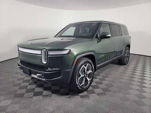 Used 2024 Rivian R1S Adventure AWD/4WD image 1