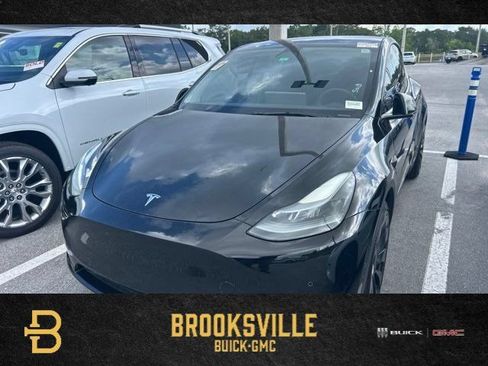 Used 2022 Tesla Model Y Performance AWD/4WD image 1