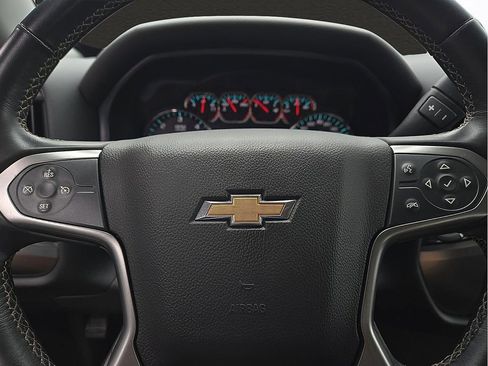 Used 2018 Chevrolet Silverado 1500 LT w/ All Star Edition AWD/4WD image 19