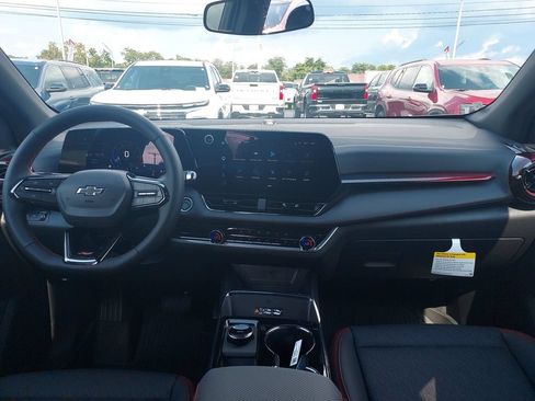 New 2027 Chevrolet Equinox RS w/ LPO, Floor Liner Package AWD/4WD image 15