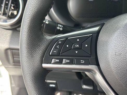 Certified 2023 Nissan Kicks SR w/ SR Premium Package FWD image 36